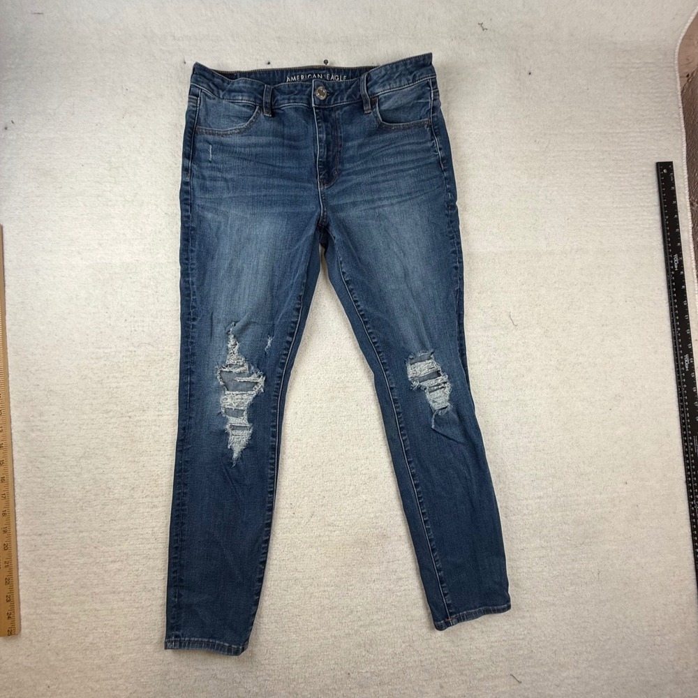 American Eagle jeans women 14 reg Next Level Stretch Skinny Distressed Blue